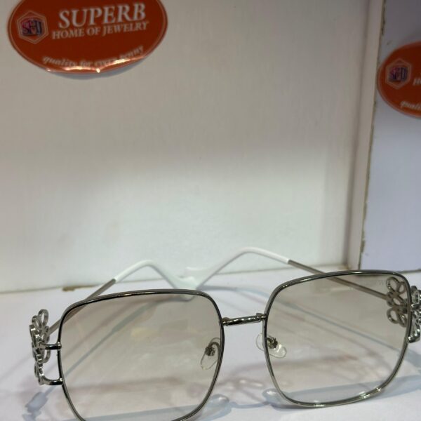 Lowee eyeswear