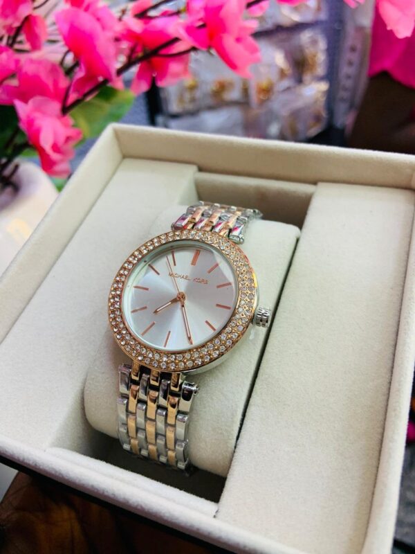 Wristwatch 02