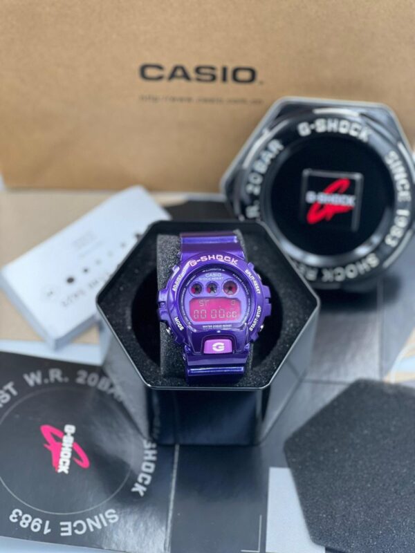 G-SHOCK DW-6900CB-1DS