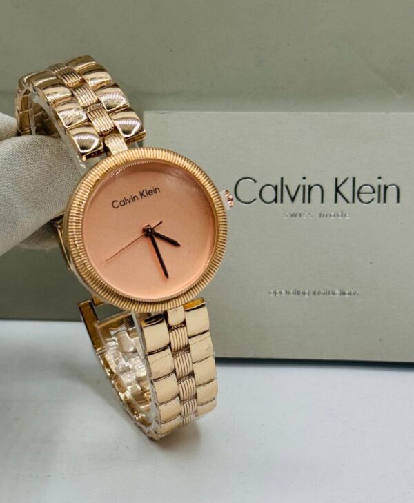 BRAND :  CALVIN KLEIN