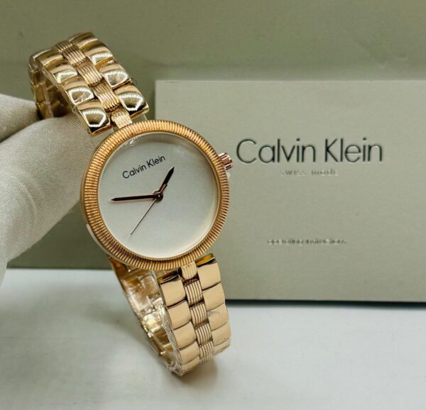 BRAND :  CALVIN KLEIN