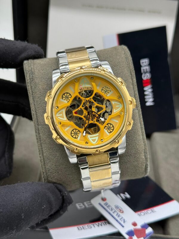 Best Win wristwatch
