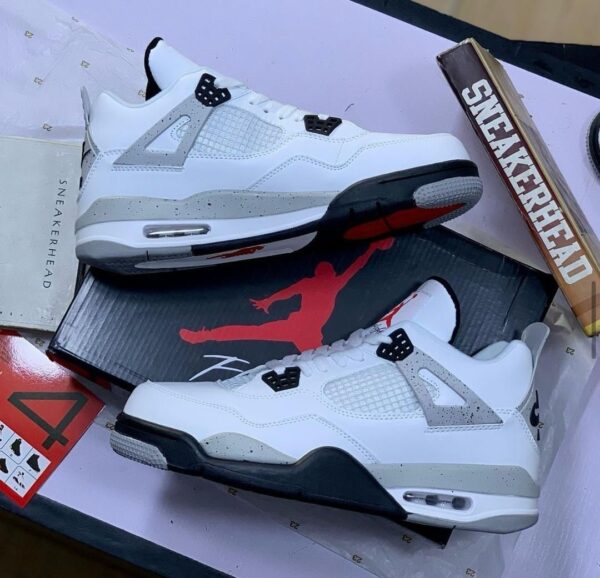 HIGH QUALITY AIR JORDAN 4 SNEAKER