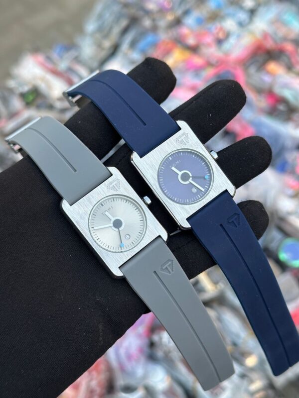 TOMI WATCH
_COMES WITH BRANDED_