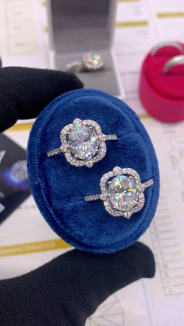 Ring for her