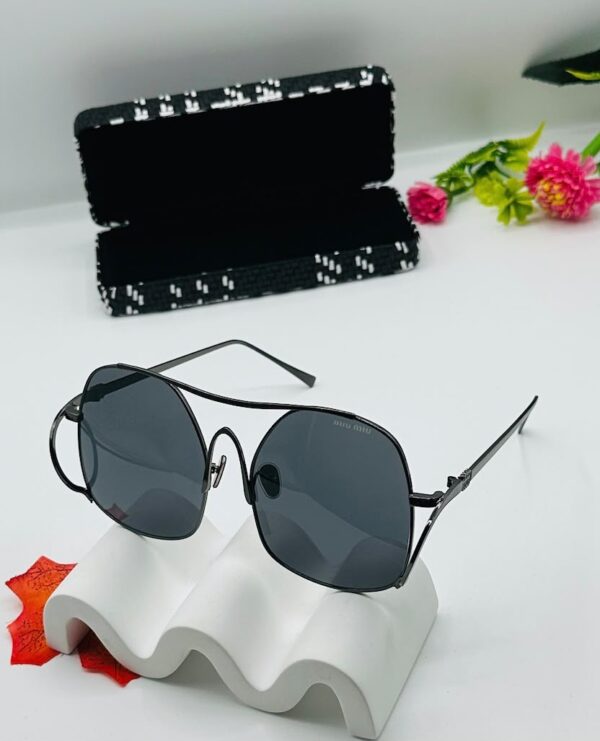 Ajoke sunnies